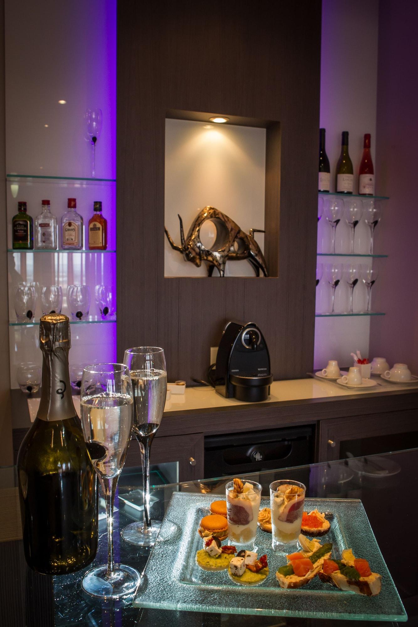 Hotel & Spa Vatel Nîmes Eksteriør billede
